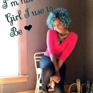 Meet your Posher, Naylee